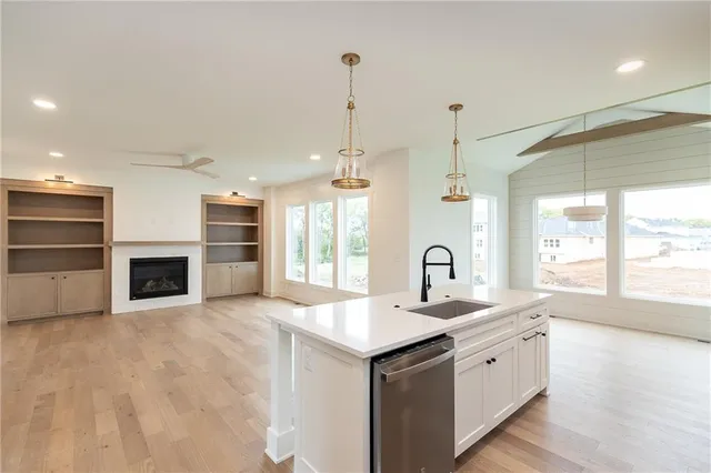 $799,000 | 18505 Mohawk Lane, Overland Park, KS 66085