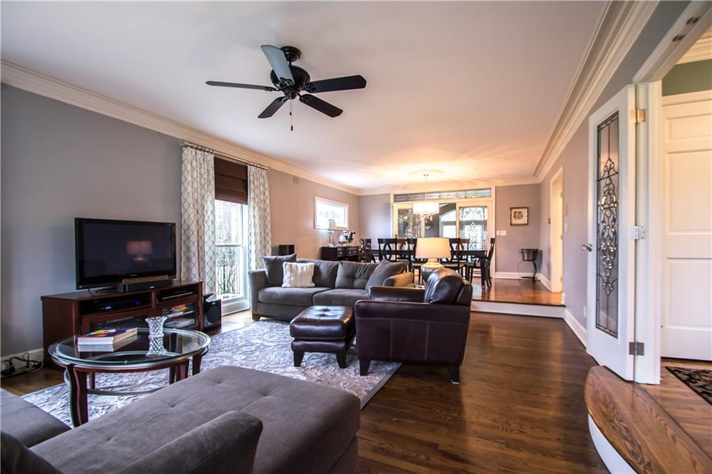 10355 Grubbs Road Wexford, PA 15090 - Photo 3 of 25 Gallery Image 3