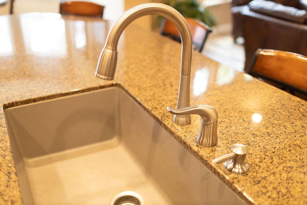 1877 North Coventry Avenue Clovis, CA 93619 - Photo 19 of 61