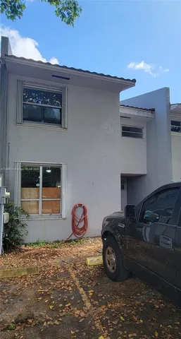 $2,750 | 3936 Northwest 76th Terrace, Unit 3936, Davie, FL 33024