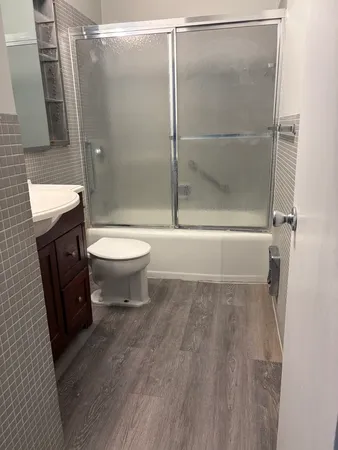 $199,900 | 3600 North Lake Shore Drive, Unit 306, Chicago, IL 60613