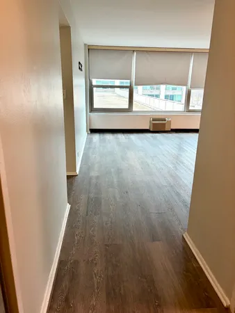 $199,900 | 3600 North Lake Shore Drive, Unit 306, Chicago, IL 60613