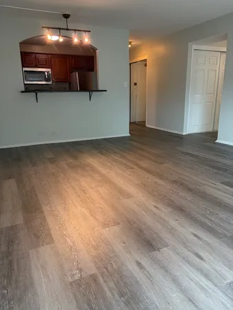 $199,900 | 3600 North Lake Shore Drive, Unit 306, Chicago, IL 60613
