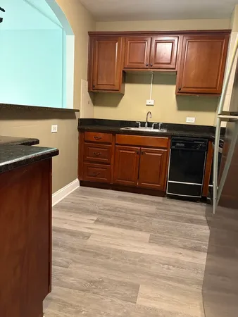 $199,900 | 3600 North Lake Shore Drive, Unit 306, Chicago, IL 60613
