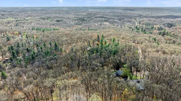 $375,000 | 8965 Vergennes Street Southeast, Ada, MI 49301