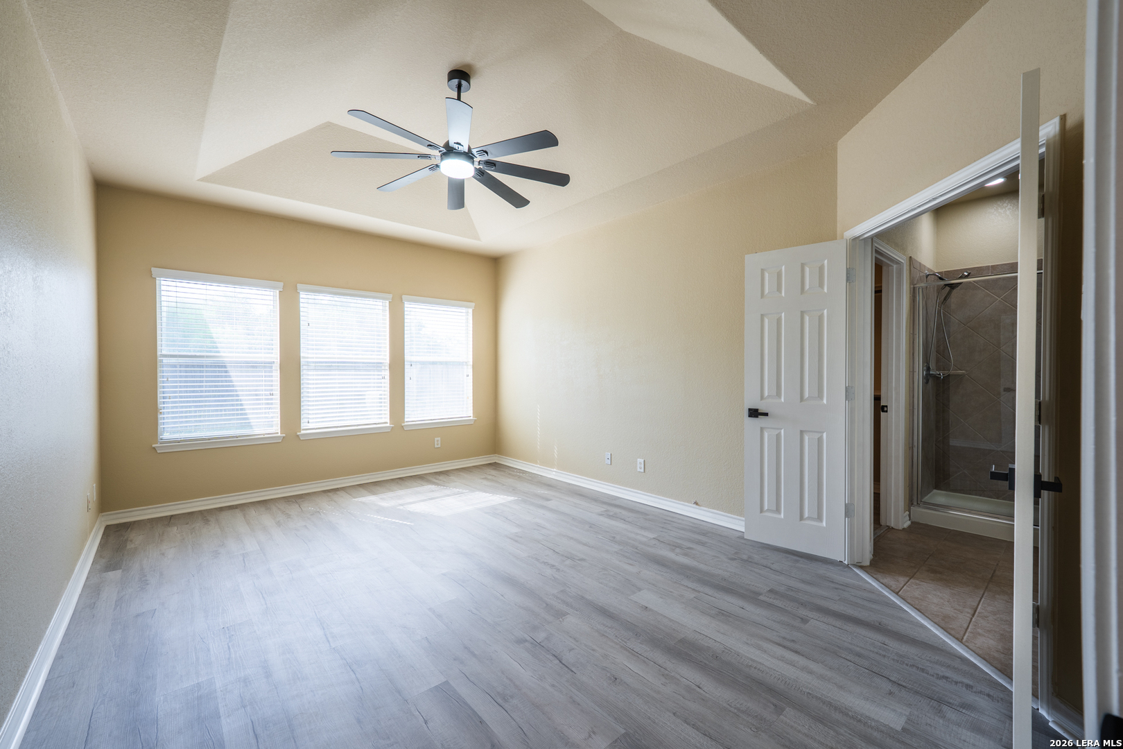 10406 Pecne Path Helotes, TX 78023 - Photo 11 of 29 Gallery Image 11