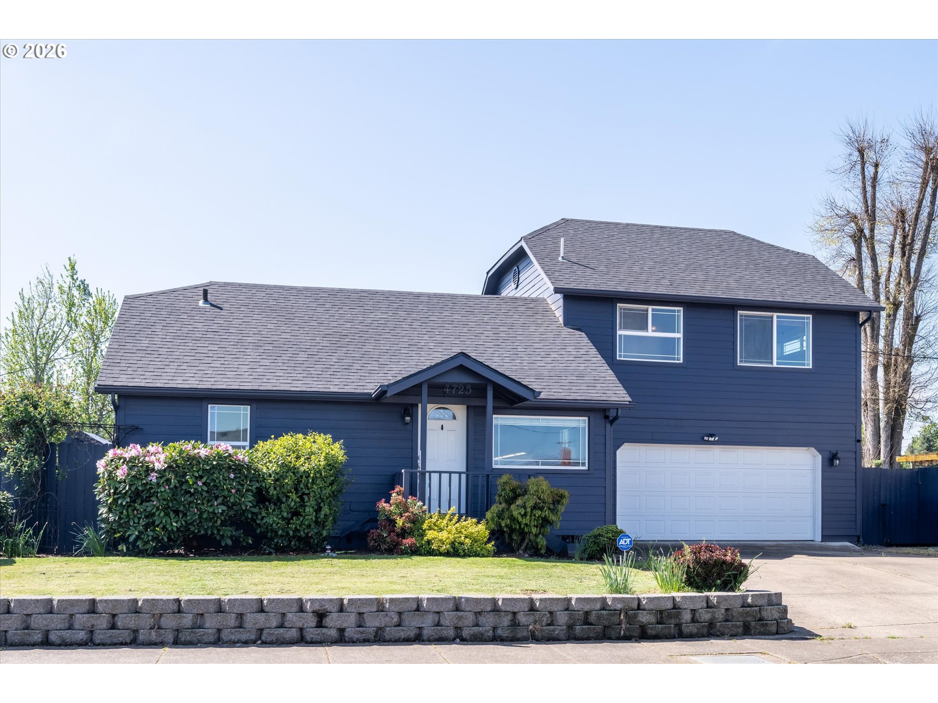 4725 Daisy Street Springfield, OR 97478 - Photo 2 of 43 Gallery Image 2