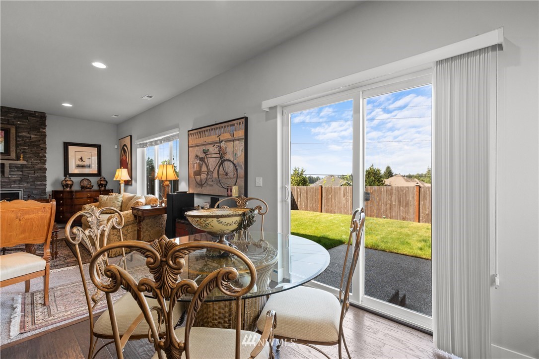 21524 43rd Drive Southeast Bothell, WA 98021 - Photo 12 of 40 Gallery Image 12