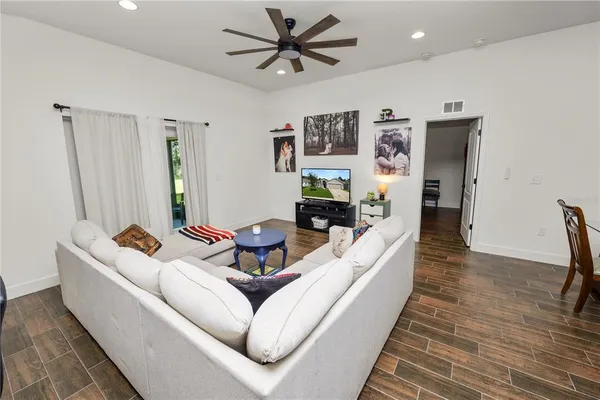 $294,000 | 1924 Thompson Preserve Boulevard, Bartow, FL 33830