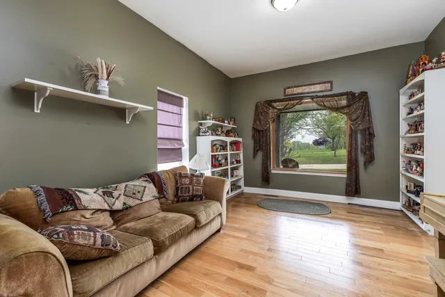 $238,000 | 416 Galena Avenue, Warren, IL 61087