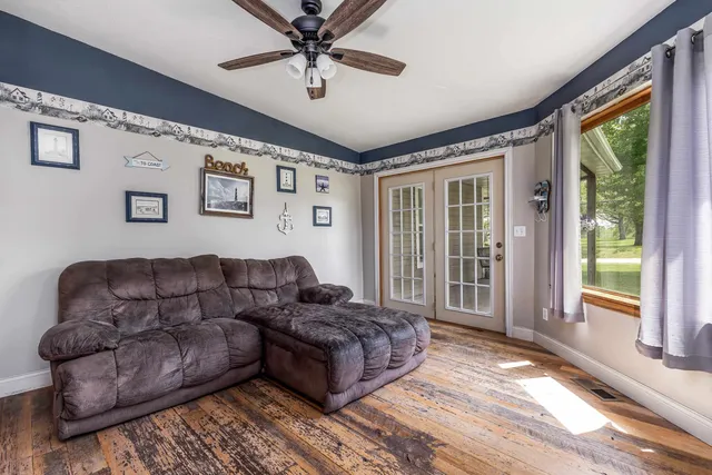 $238,000 | 416 Galena Avenue, Warren, IL 61087