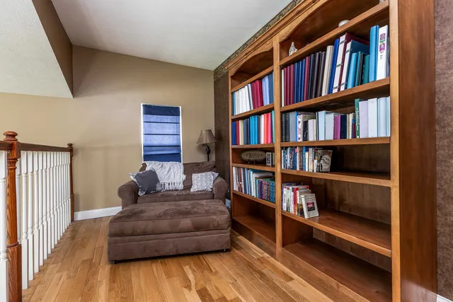 $238,000 | 416 Galena Avenue, Warren, IL 61087