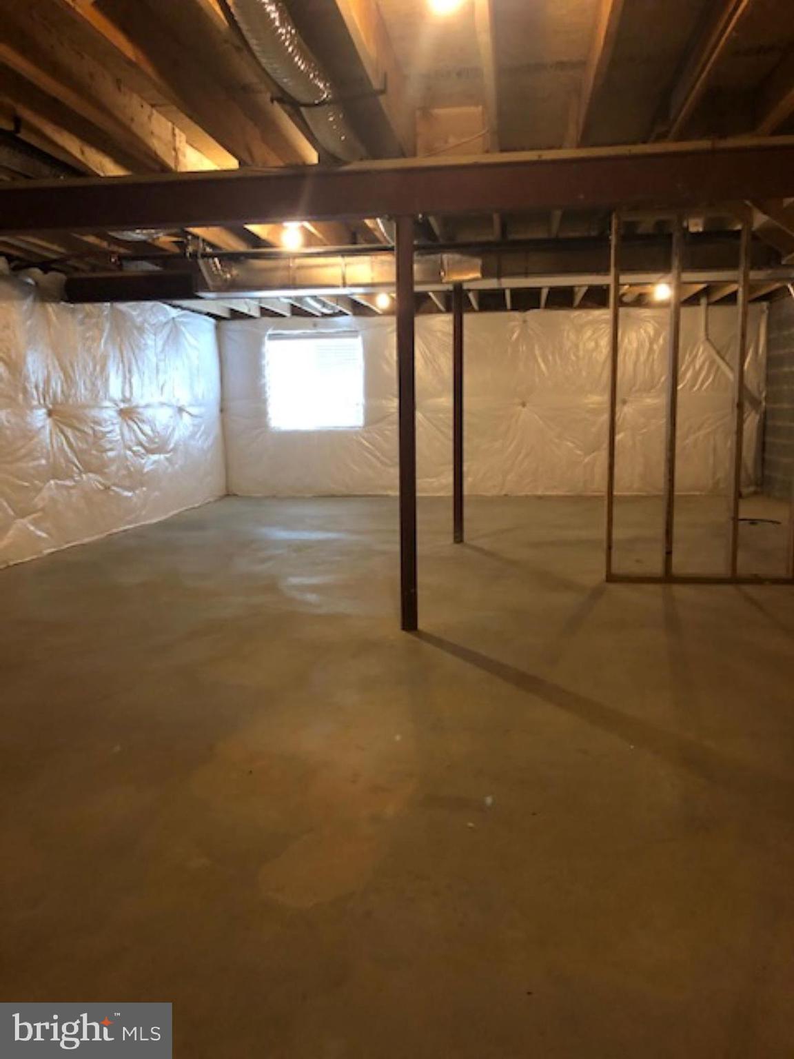 525 Hometowne Terrace Lititz, PA 17543 - Photo 10 of 11 a view of empty room