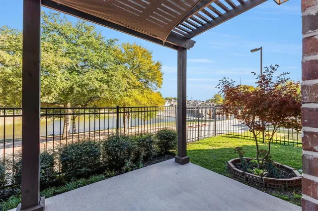 $3,200 | 516 Renaissance Lane, Irving, TX 75060