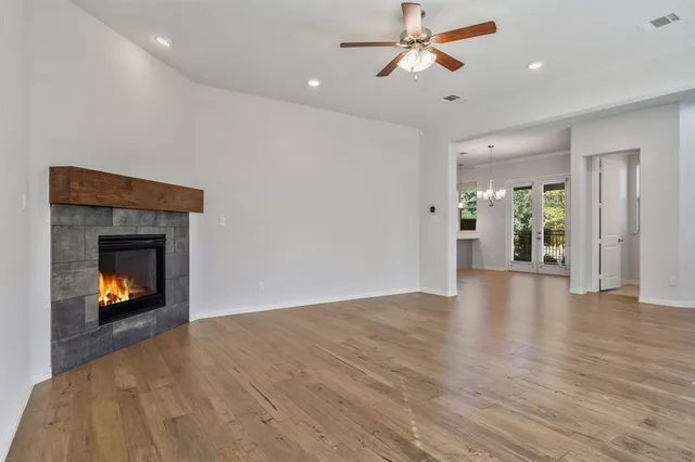 $3,200 | 516 Renaissance Lane, Irving, TX 75060