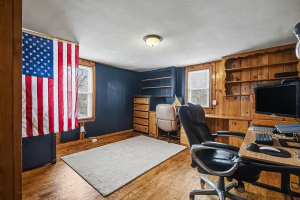 $298,500 | 917 Humbolt Street Southeast, Grand Rapids, MI 49507