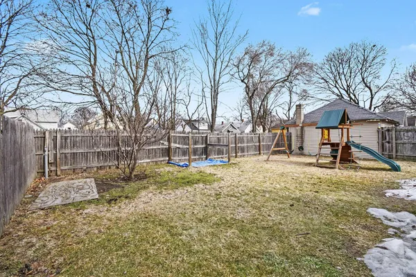 $298,500 | 917 Humbolt Street Southeast, Grand Rapids, MI 49507