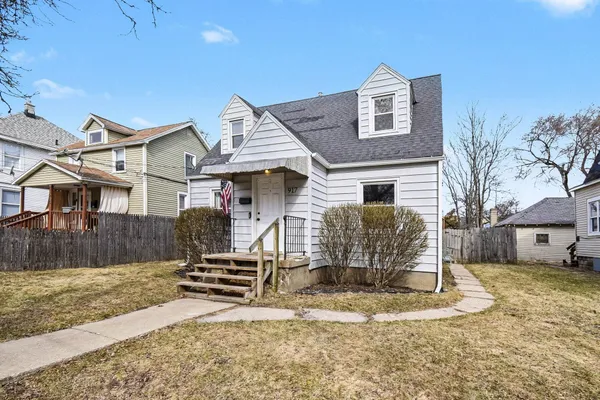 $298,500 | 917 Humbolt Street Southeast, Grand Rapids, MI 49507