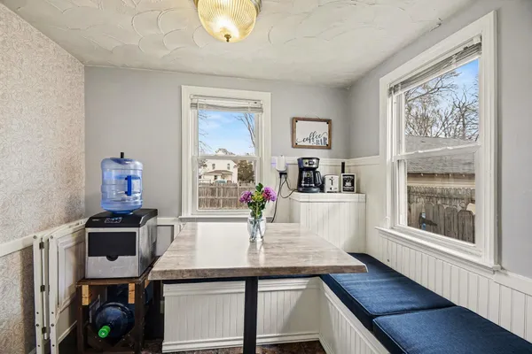 $298,500 | 917 Humbolt Street Southeast, Grand Rapids, MI 49507