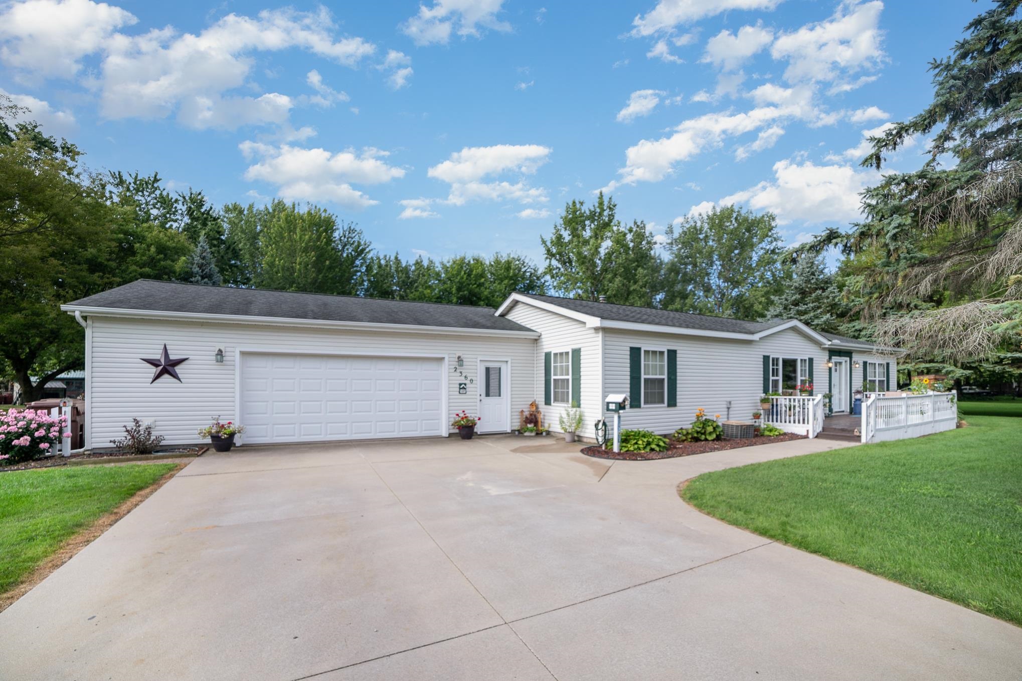 2360 East Linwood Road Linwood, MI 48634 - Photo 4 of 32 Gallery Image 4