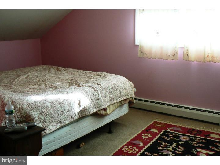 15 Winding Road Levittown, PA 19057 - Photo 6 of 9 Bedroom 2