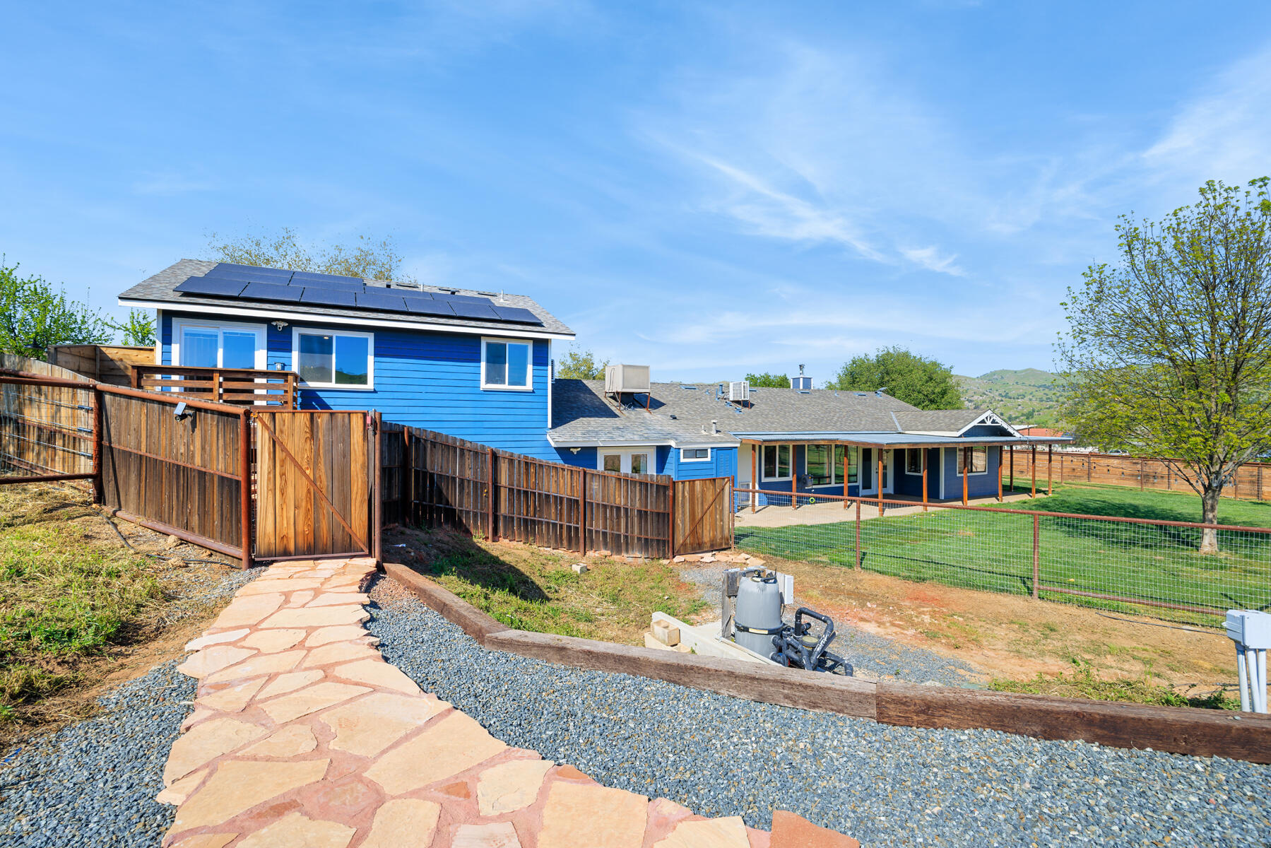 31393 Dahlem Drive Exeter, CA 93221 - Photo 50 of 79 50 - Back of Property (leading to swimmi