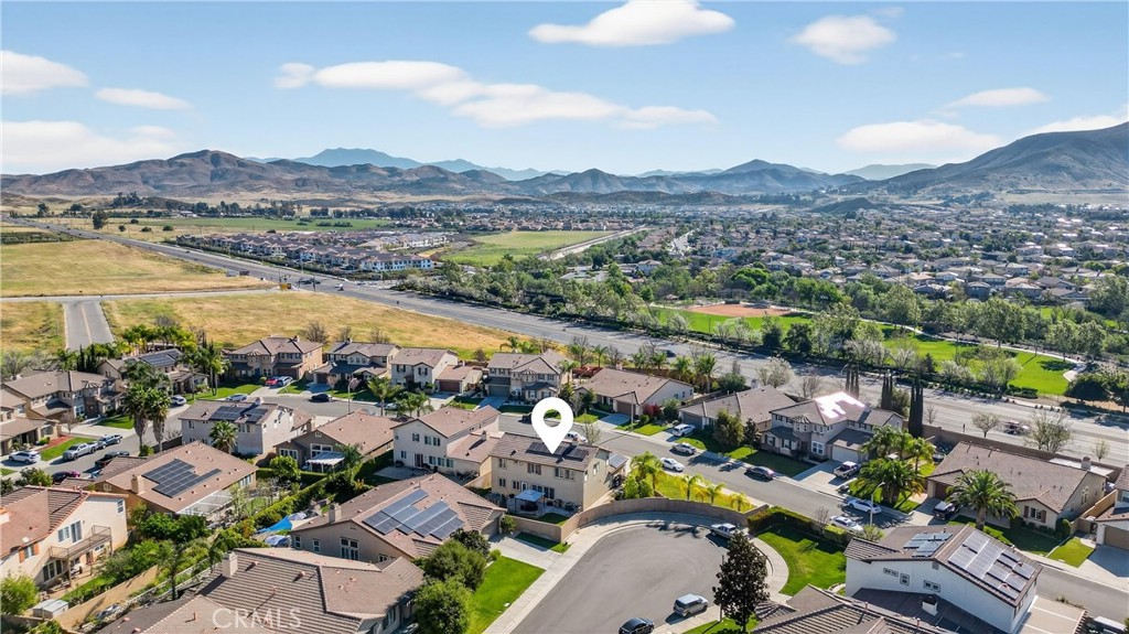 34581 Spindle Tree Street Winchester, CA 92596 - Photo 50 of 50 a view of a city with a lake