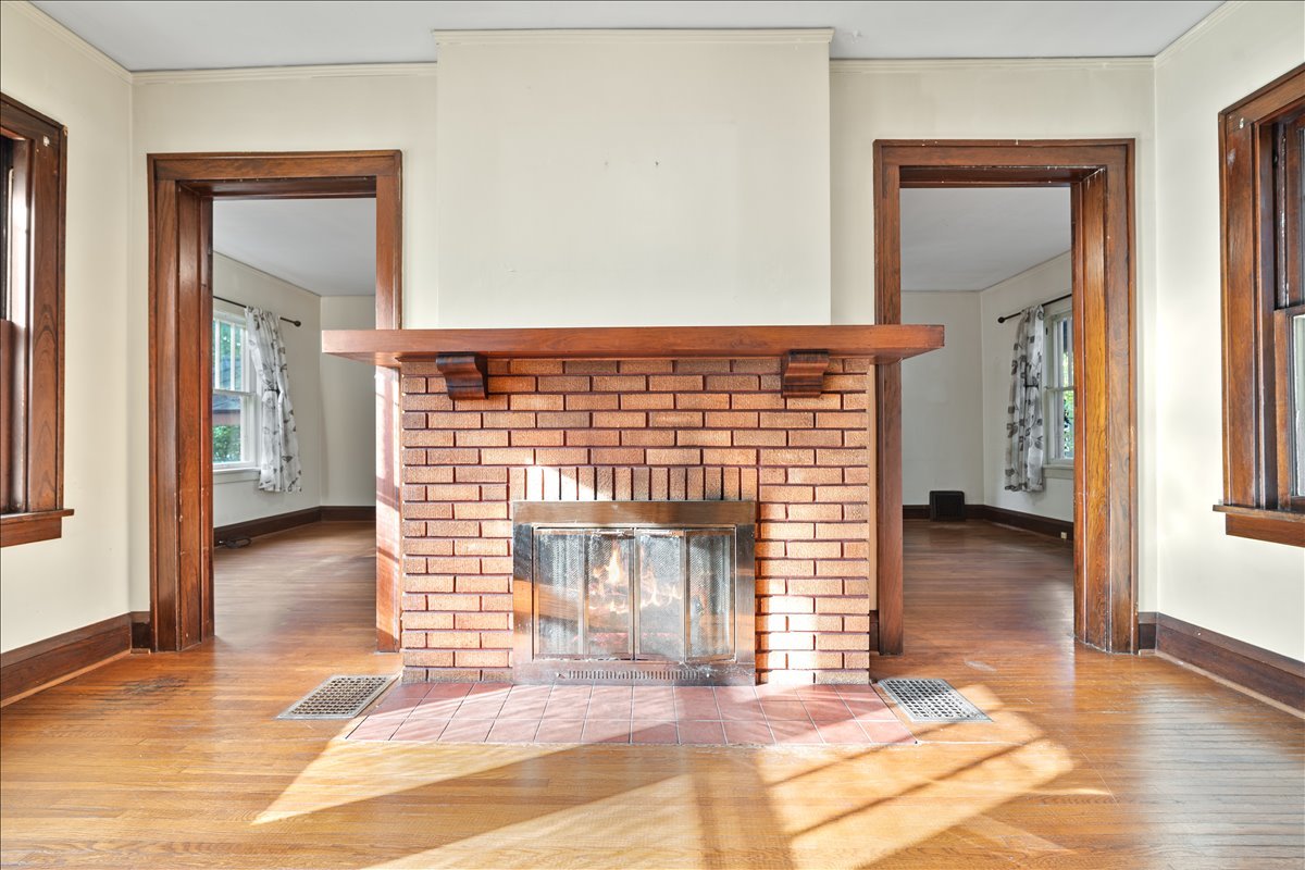 713 Normal Avenue Normal, IL 61761 - Photo 12 of 43 a view of livingroom with natural light