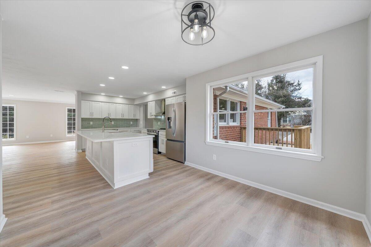 7951 Barrens Road Roanoke, VA 24019 - Photo 24 of 105 024-MIB09247