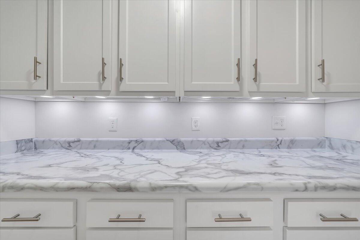 7951 Barrens Road Roanoke, VA 24019 - Photo 27 of 105 027-MIB09256