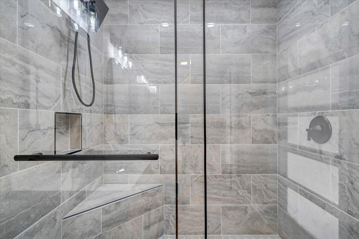 7951 Barrens Road Roanoke, VA 24019 - Photo 42 of 105 042-MIB09289