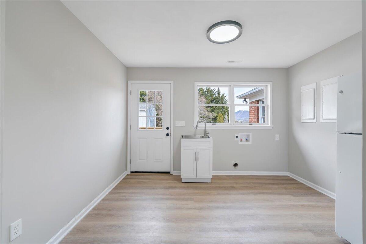 7951 Barrens Road Roanoke, VA 24019 - Photo 54 of 105 054-MIB09328