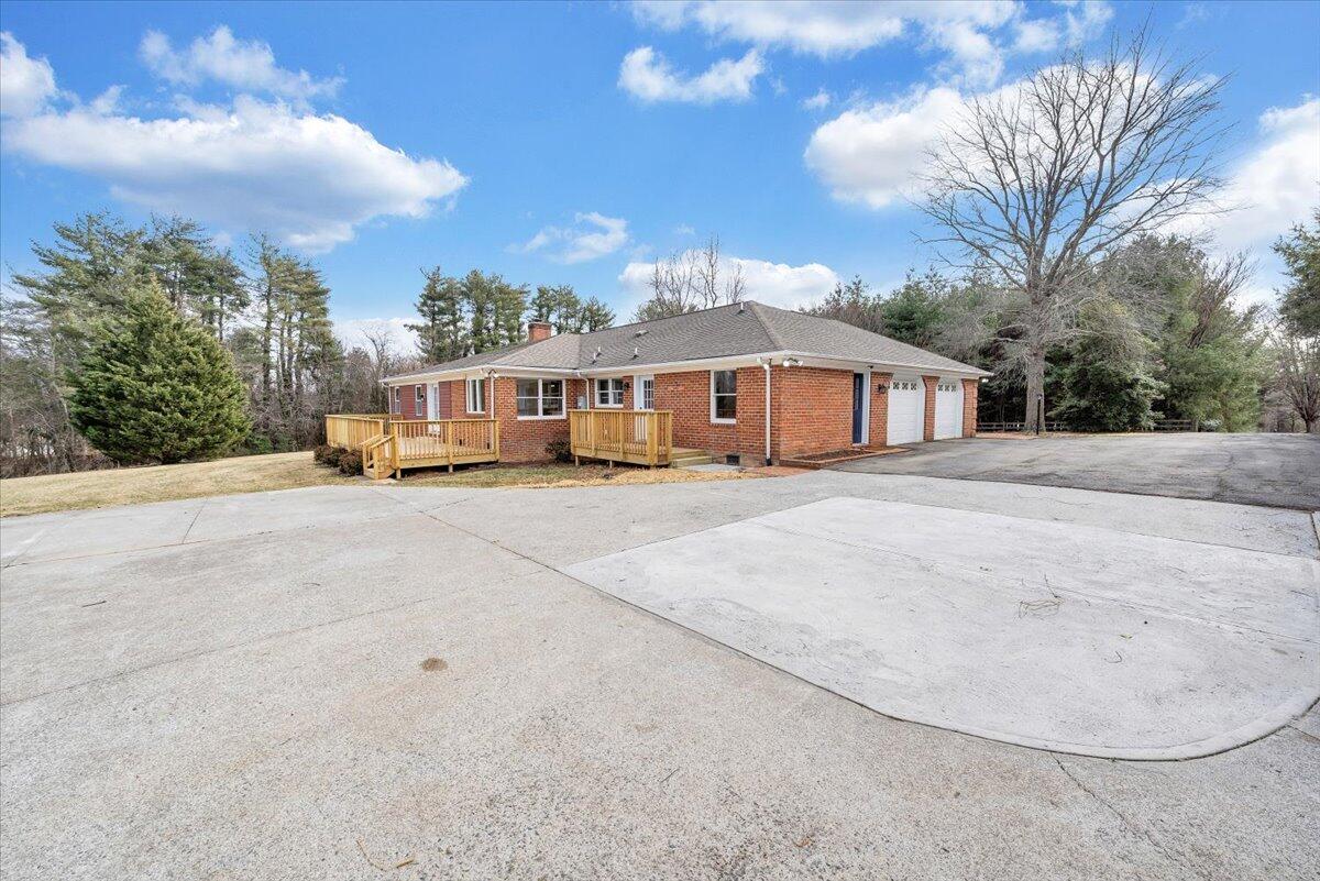 7951 Barrens Road Roanoke, VA 24019 - Photo 71 of 105 071-MIB09364