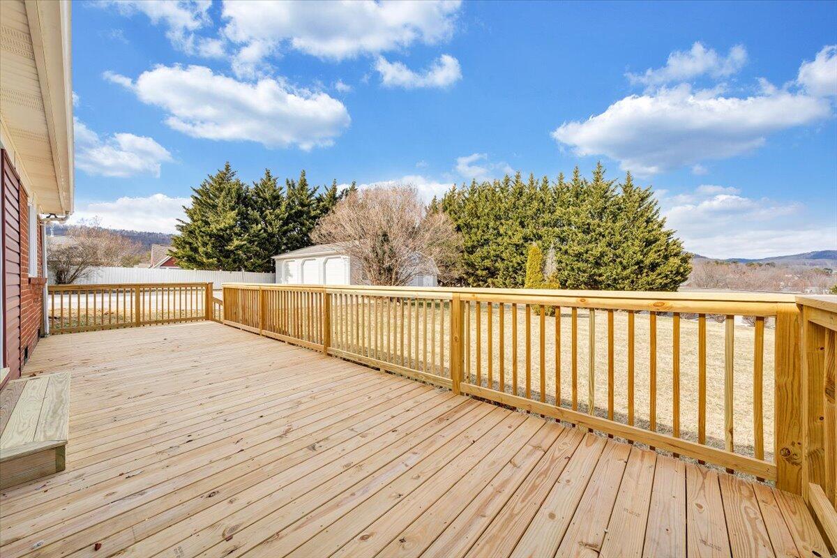 7951 Barrens Road Roanoke, VA 24019 - Photo 77 of 105 077-MIB09442