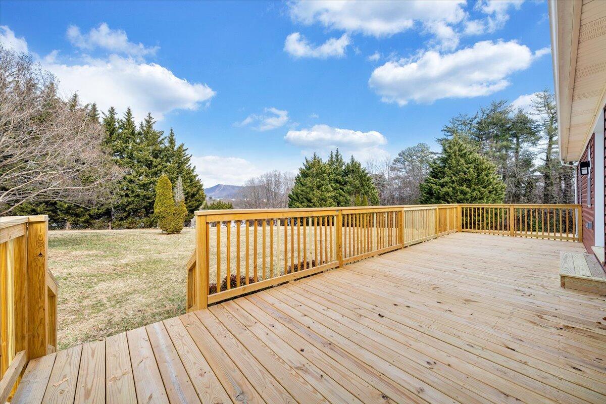 7951 Barrens Road Roanoke, VA 24019 - Photo 78 of 105 078-MIB09439