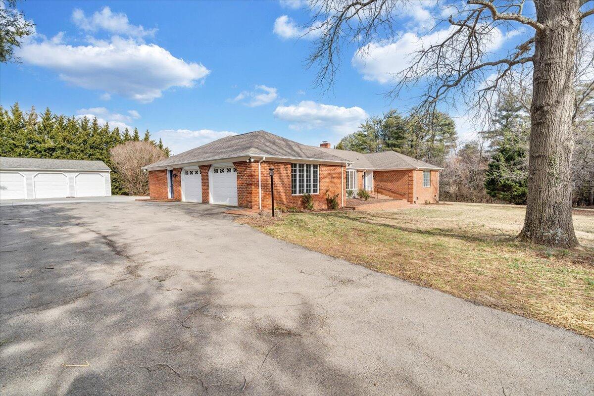 7951 Barrens Road Roanoke, VA 24019 - Photo 80 of 105 080-MIB09415