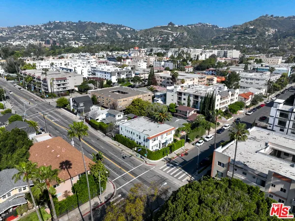 $2,175,000 | 7401 Fountain Avenue, Los Angeles, CA 90046