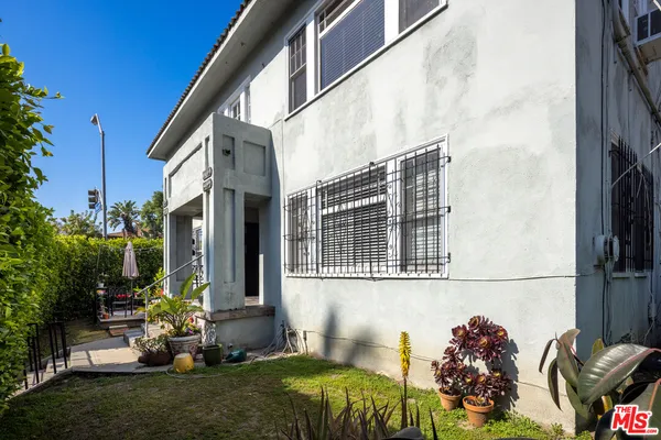 $2,175,000 | 7401 Fountain Avenue, Los Angeles, CA 90046