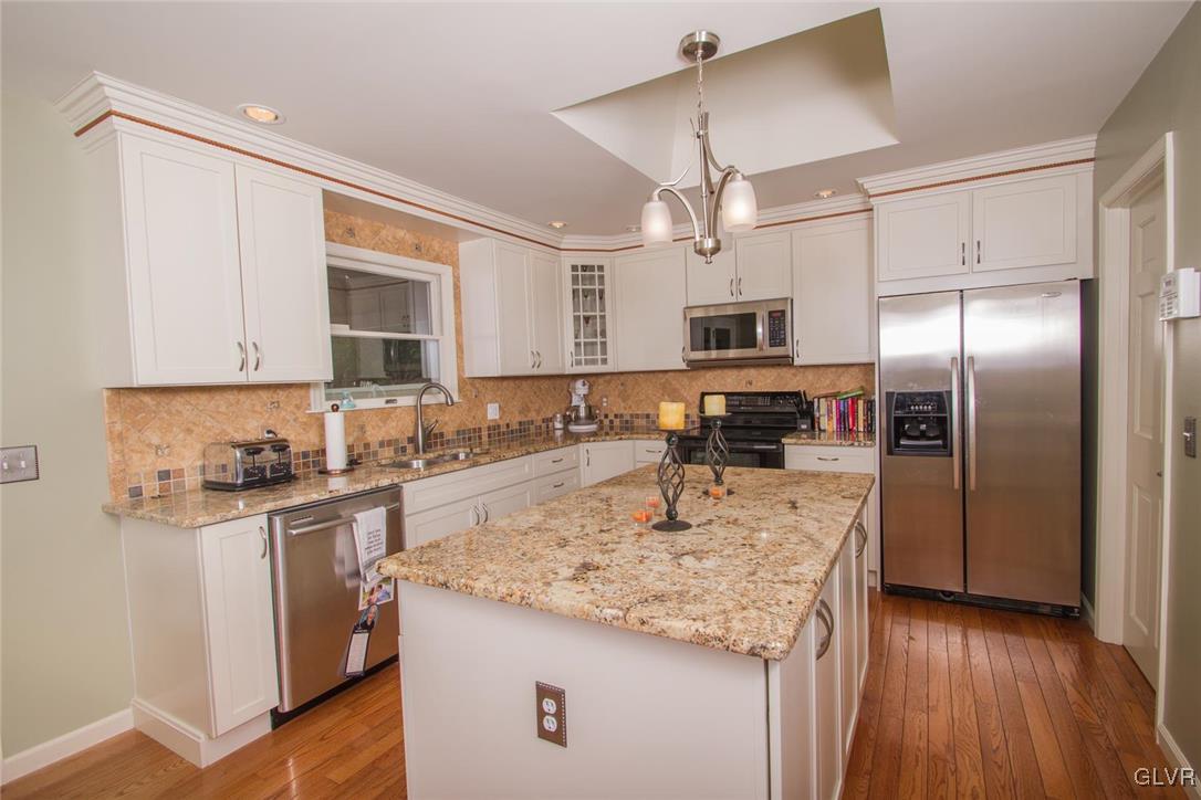 875 Barnsdale Road Bethlehem, PA 18017 - Photo 17 of 35 Lovely kitchen features huge center island