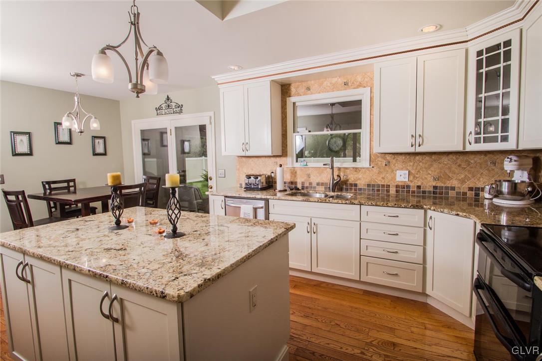 875 Barnsdale Road Bethlehem, PA 18017 - Photo 18 of 35 You will love entertaining in this beautiful kitch