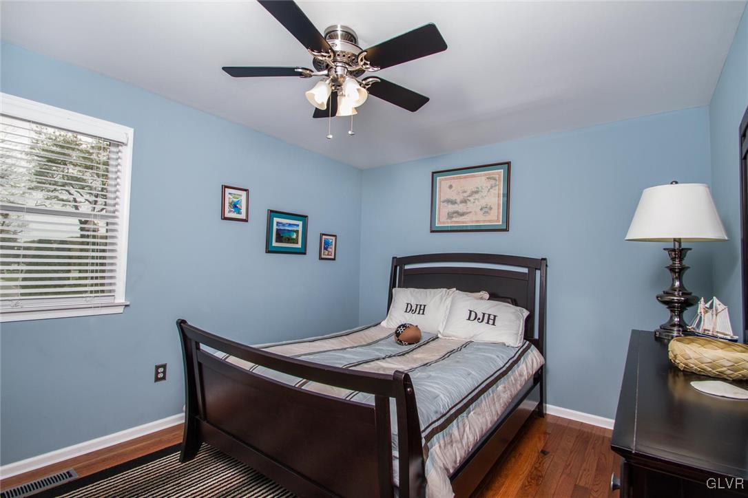 875 Barnsdale Road Bethlehem, PA 18017 - Photo 25 of 35 All rooms are bright and airy.