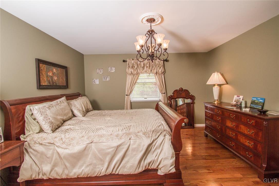 875 Barnsdale Road Bethlehem, PA 18017 - Photo 27 of 35 Master suite is lovely