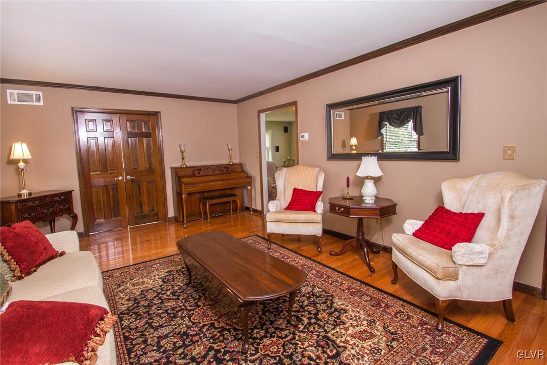875 Barnsdale Road Bethlehem, PA 18017 - Photo 6 of 35 Generously sized formal living room