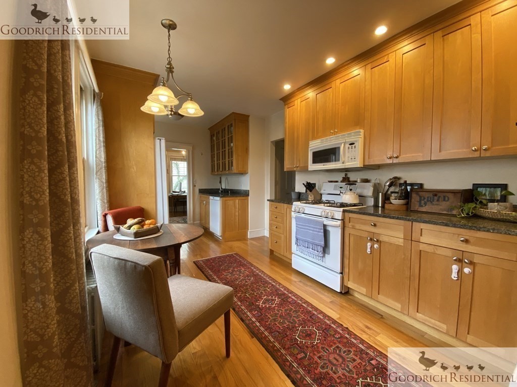 23 Goldsmith Street, Unit 1 Boston, MA 02130 - Photo 7 of 17