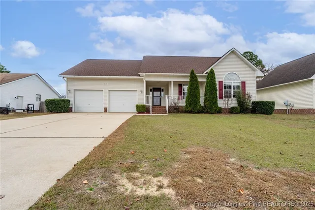 $253,900 | 3105 Walesby Drive, Fayetteville, NC 28306