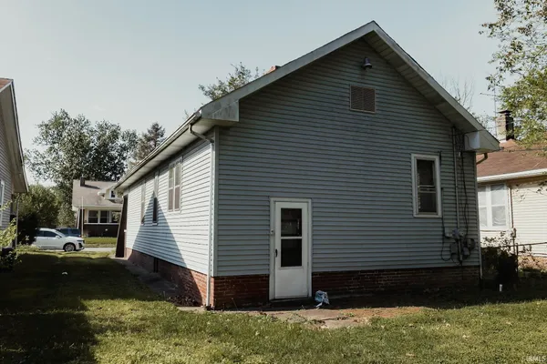 $99,900 | 716 Waggoner Avenue, Evansville, IN 47713