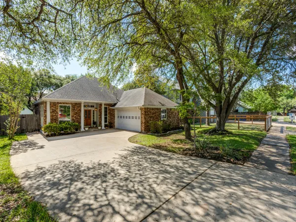 $500,000 | 7709 Vail Valley Drive, Austin, TX 78749