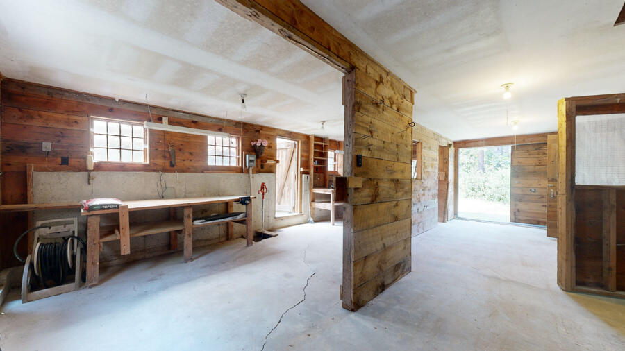 654 Pleasant Point Road Cushing, ME 04563 - Photo 68 of 81 Workshop Area