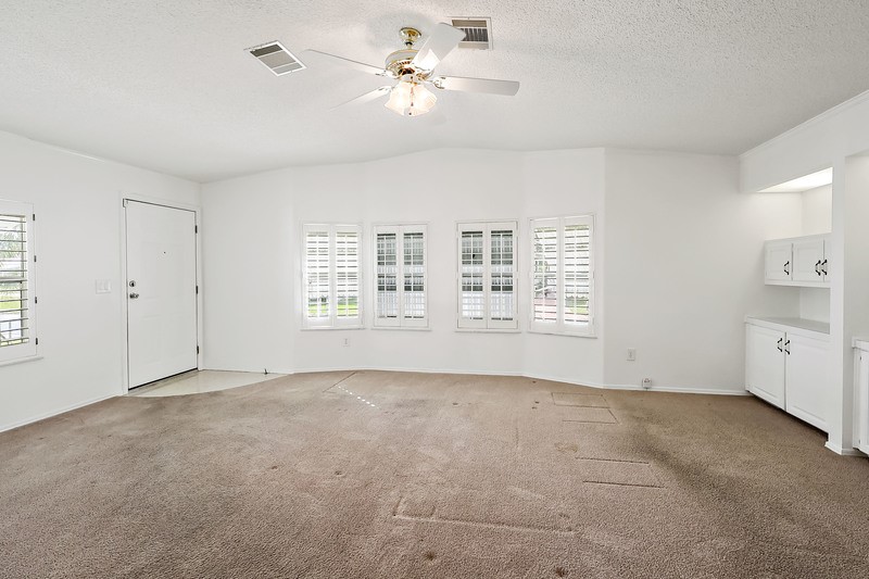 1105 Navajo Drive Sebastian, FL 32976 - Photo 3 of 27