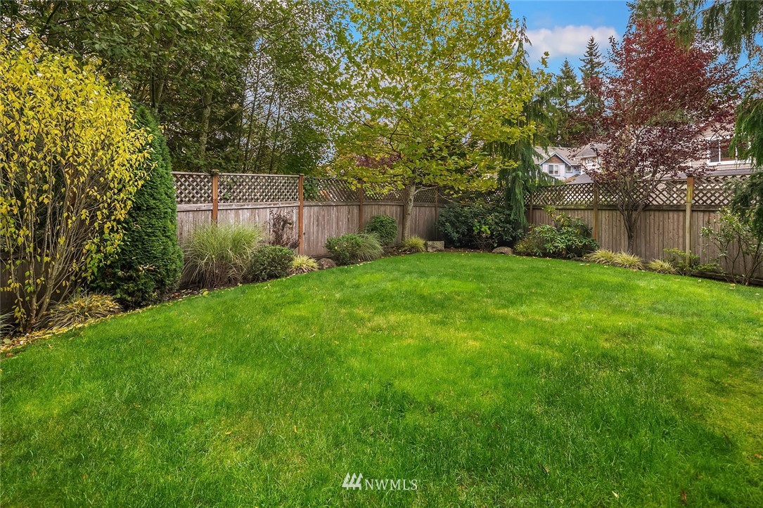11140 Northeast 162nd Street Bothell, WA 98011 - Photo 24 of 25 Gallery Image 24